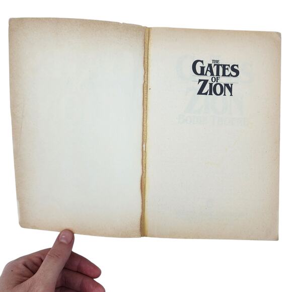 The Zion Chronicles Books By Bodie Thoene Volumes 1-4 Historical Fiction Lot - Picture 9 of 11